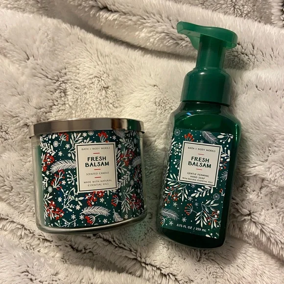 SOLD - Bath and Body Works Fresh Balsam 3 Wick Candle and Foaming Hand Soap - Picture 1 of 5